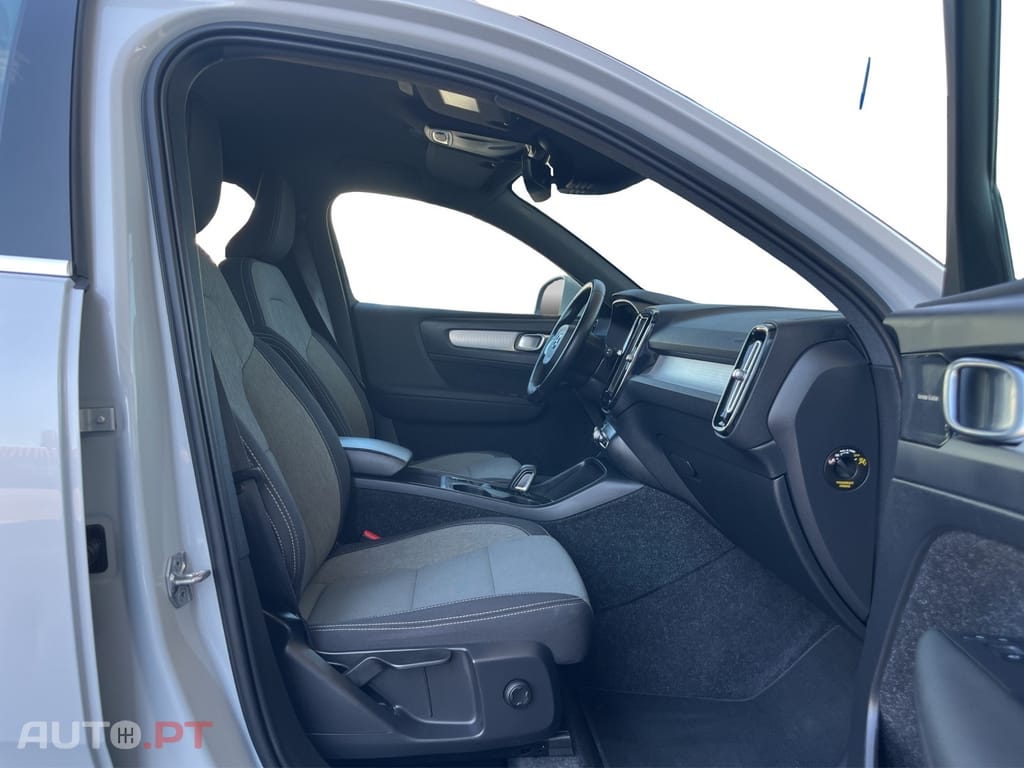 Volvo XC40 1.5 T5 PHEV Inscription Expression