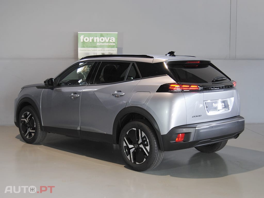 Peugeot 2008 1.2 PureTech Allure