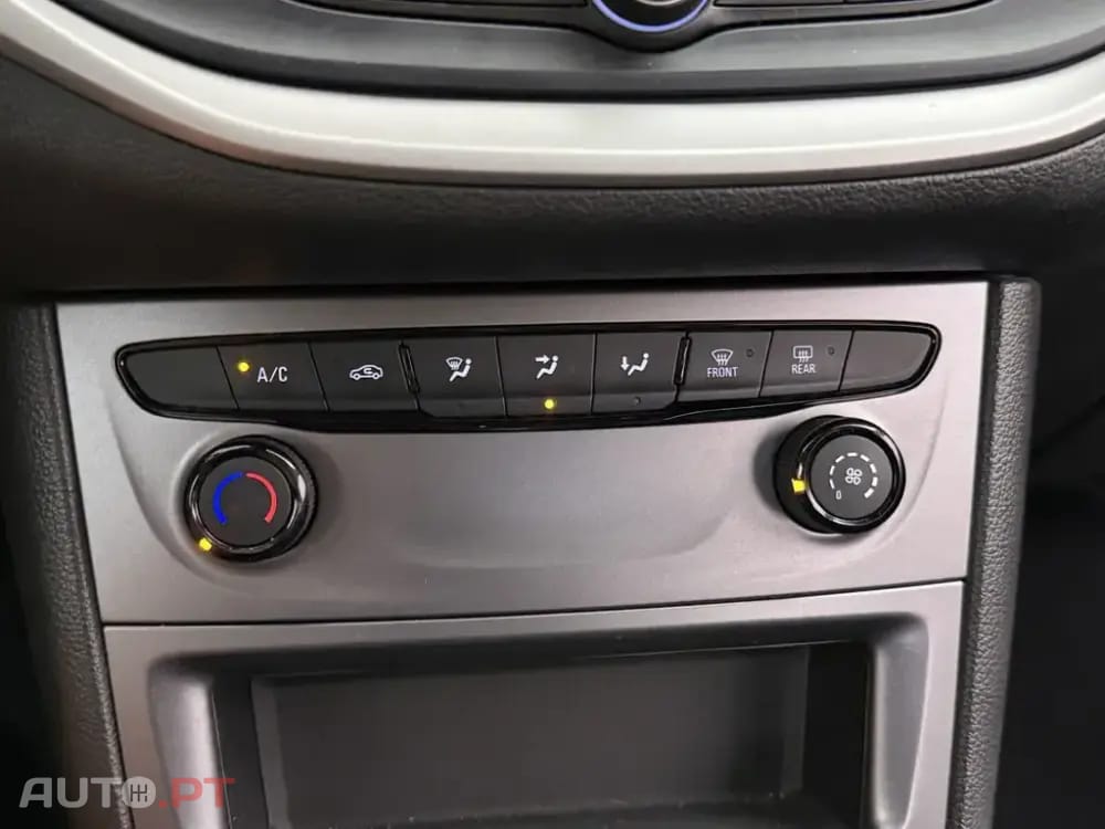 Opel Astra 1.2 Turbo Edition