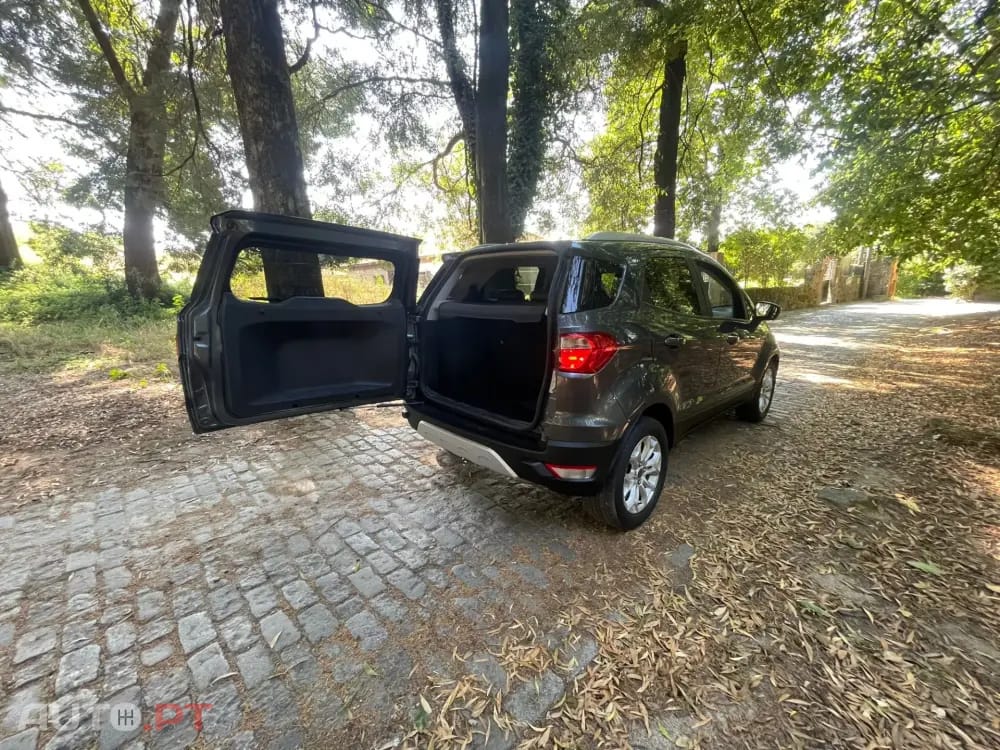 Ford EcoSport 1.0 EcoBoost Titanium