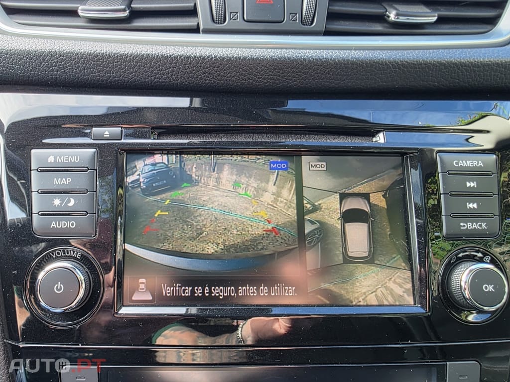Nissan Qashqai 1.5 dCi N-Connecta J18