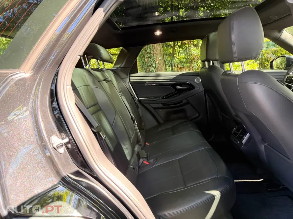 Land Rover Evoque 1.5 P160 Dynamic SE Auto