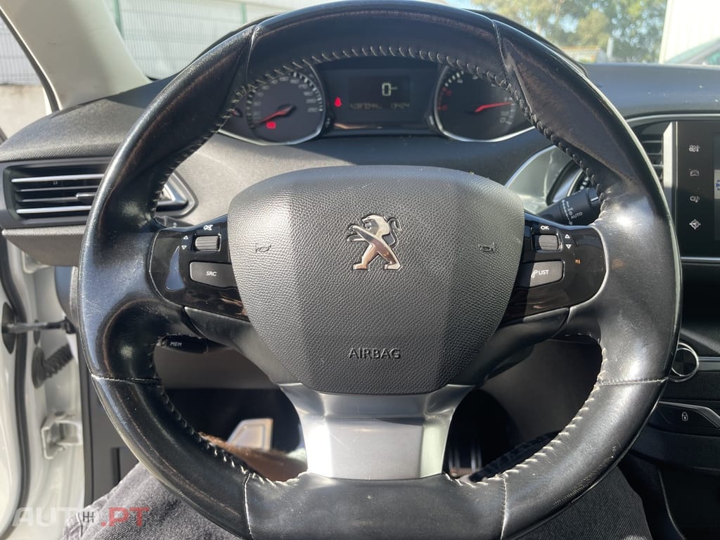 Peugeot 308 1.6 BlueHDi Style
