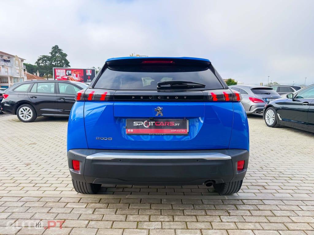 Peugeot 2008 1.2 PureTech Allure Pack