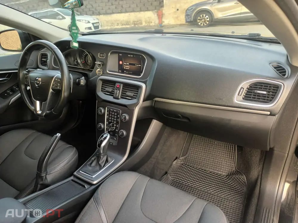 Volvo V40 Cross Country 2.0 D3 Geartronic