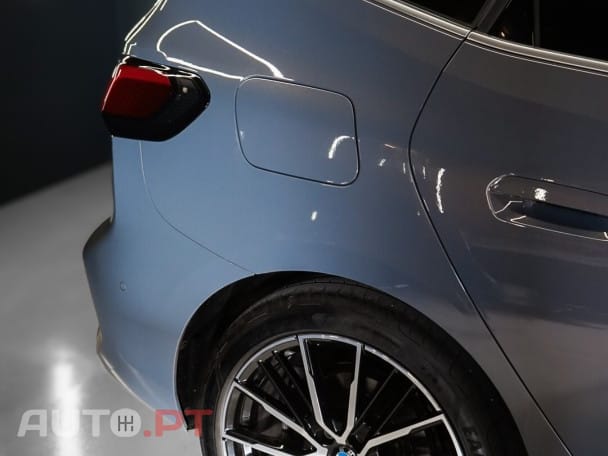 BMW 218 Y