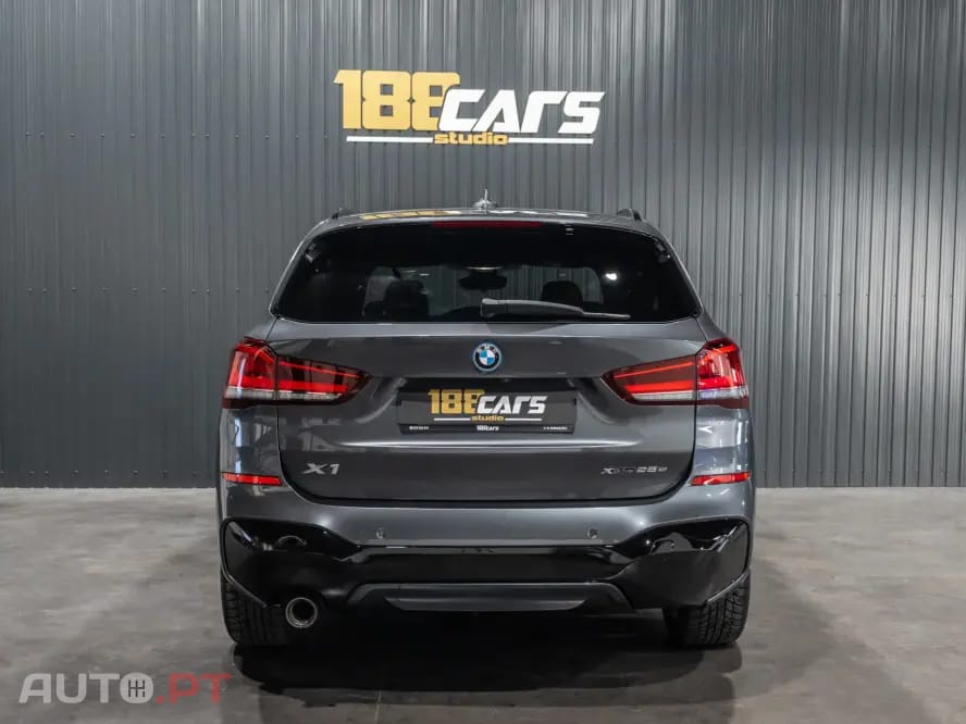 BMW X1 xDrive25e Pack Desportivo M