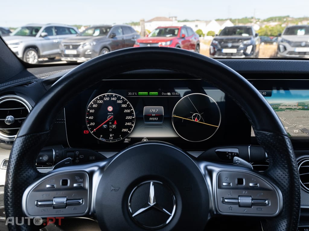 Mercedes-Benz E 300 de AMG Line