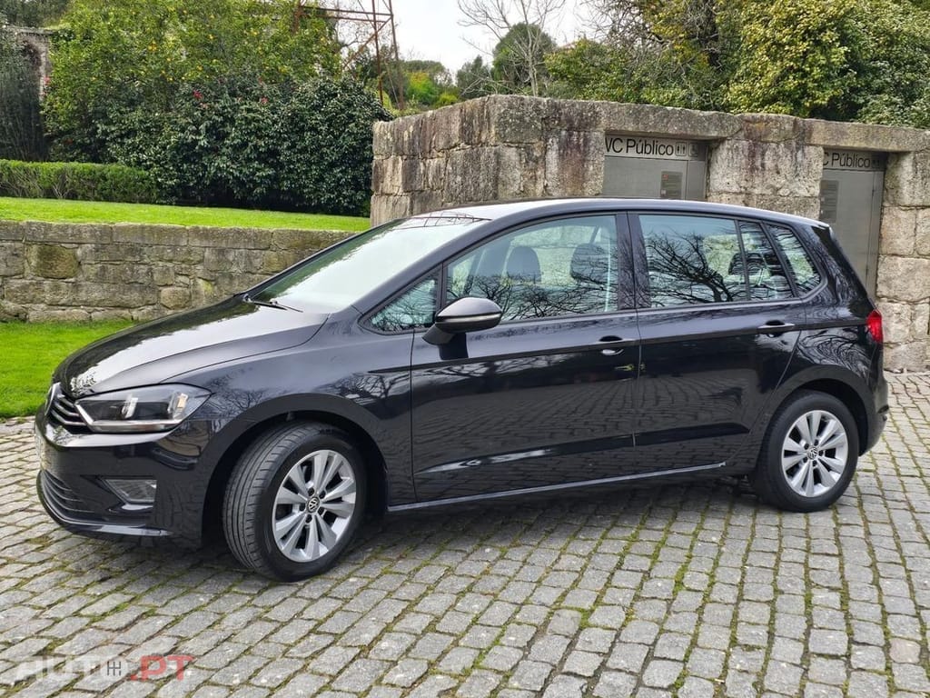 Volkswagen Golf Sportsvan 1.6 TDI Confortline BlueMotion