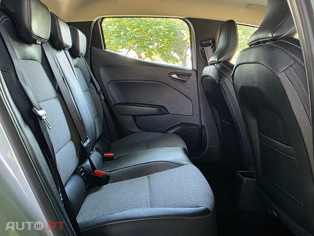 Renault Clio BLUE dCi 100 BUSINESS EDITION
