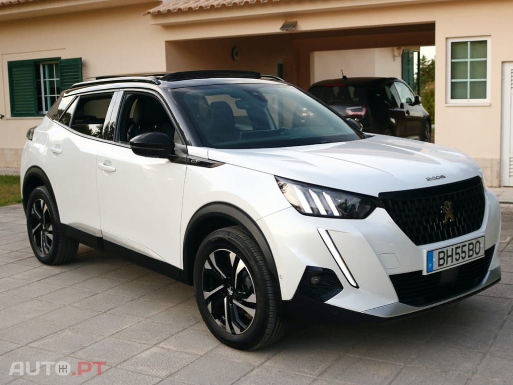Peugeot 2008 1.2 PureTech GT Line EAT8