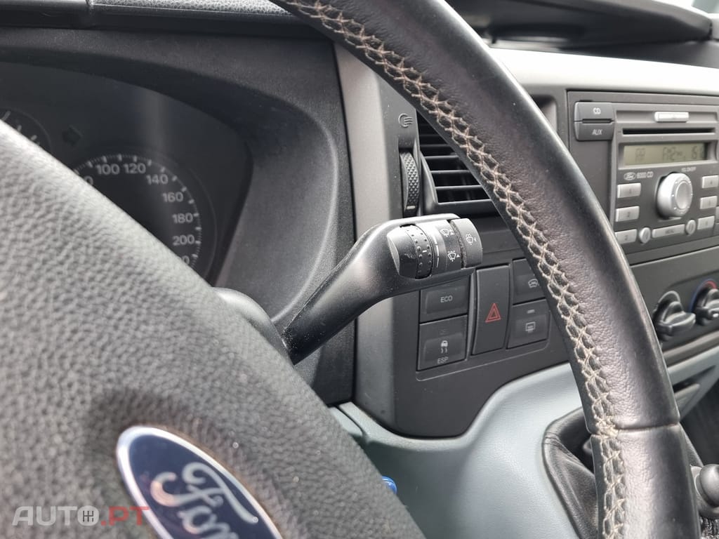 Ford Transit 350L 2.2 TDCi Longa-T.Médio