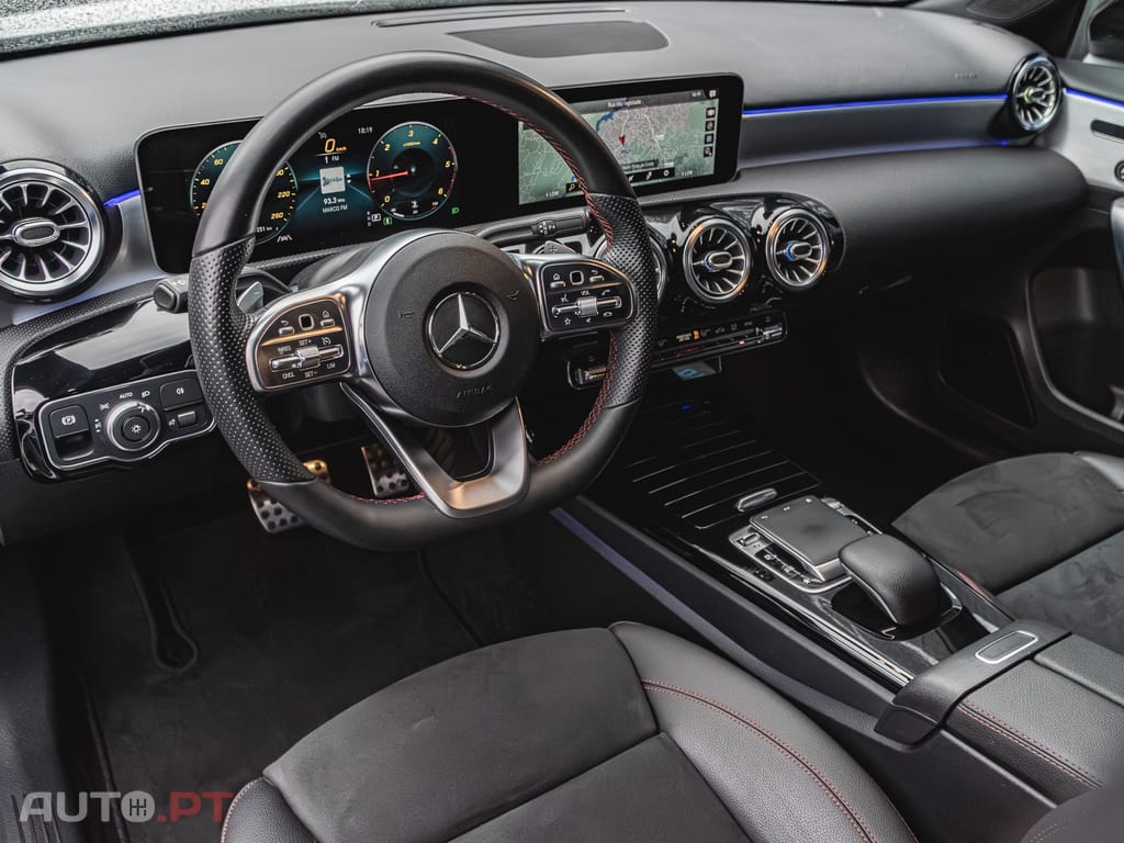 Mercedes-Benz A 180 d AMG Line PACK NIGHT