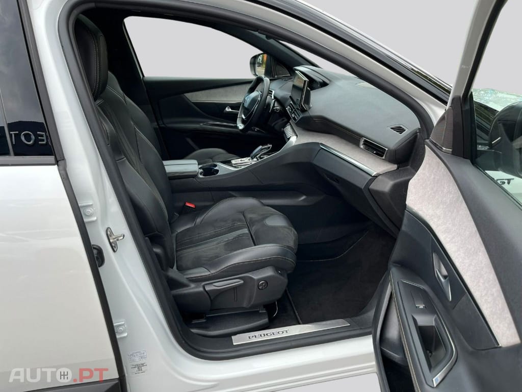 Peugeot 3008 I.V.A DEDUTIVEL 1.5 BlueHDi 130cv  GT 