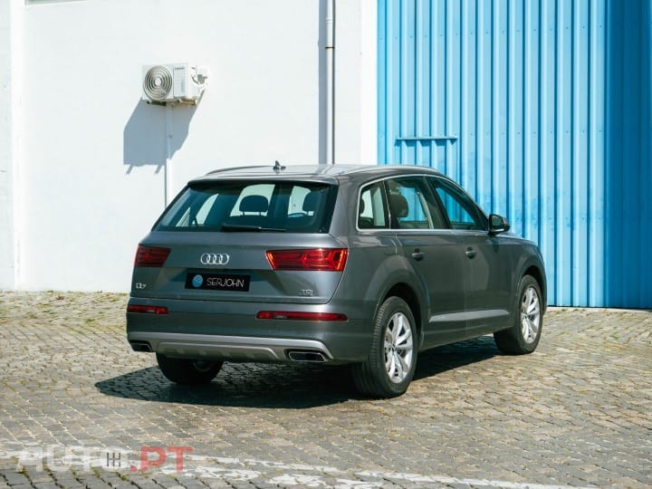 Audi Q7 3.0 TDi quattro Tiptronic 7L