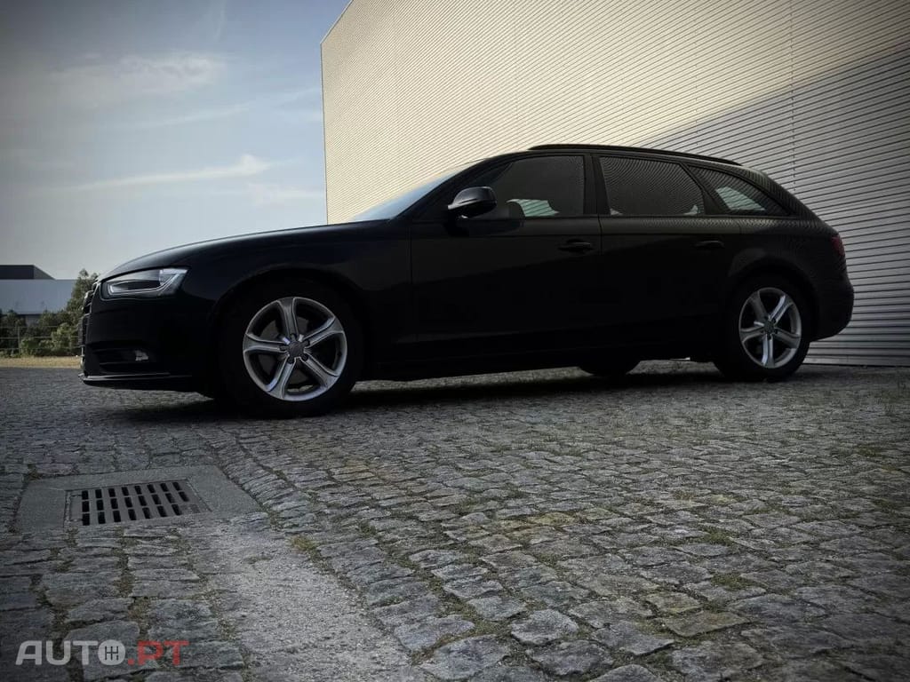 Audi A4 Avant 2.0 TDI S-line