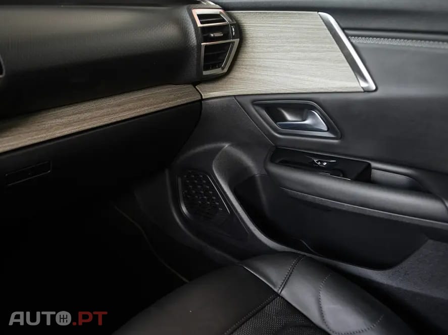 Citroen C5 X 180 S&S e-EAT8 SHINE
