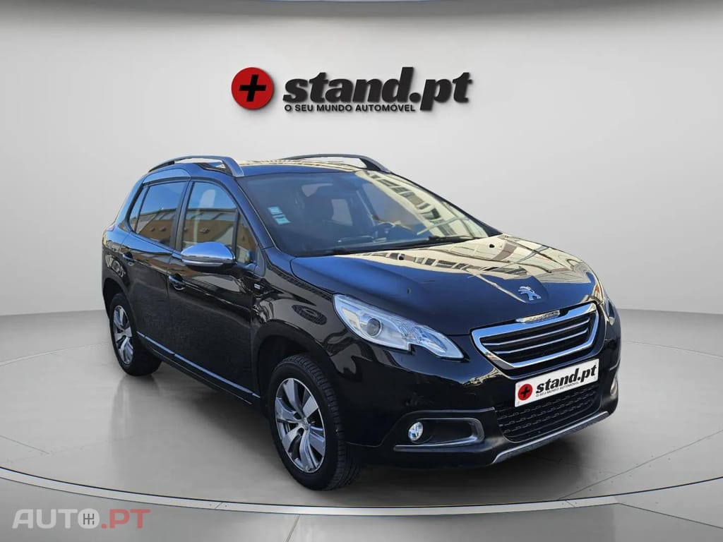 Peugeot 2008 1.2 PureTech Shine Style