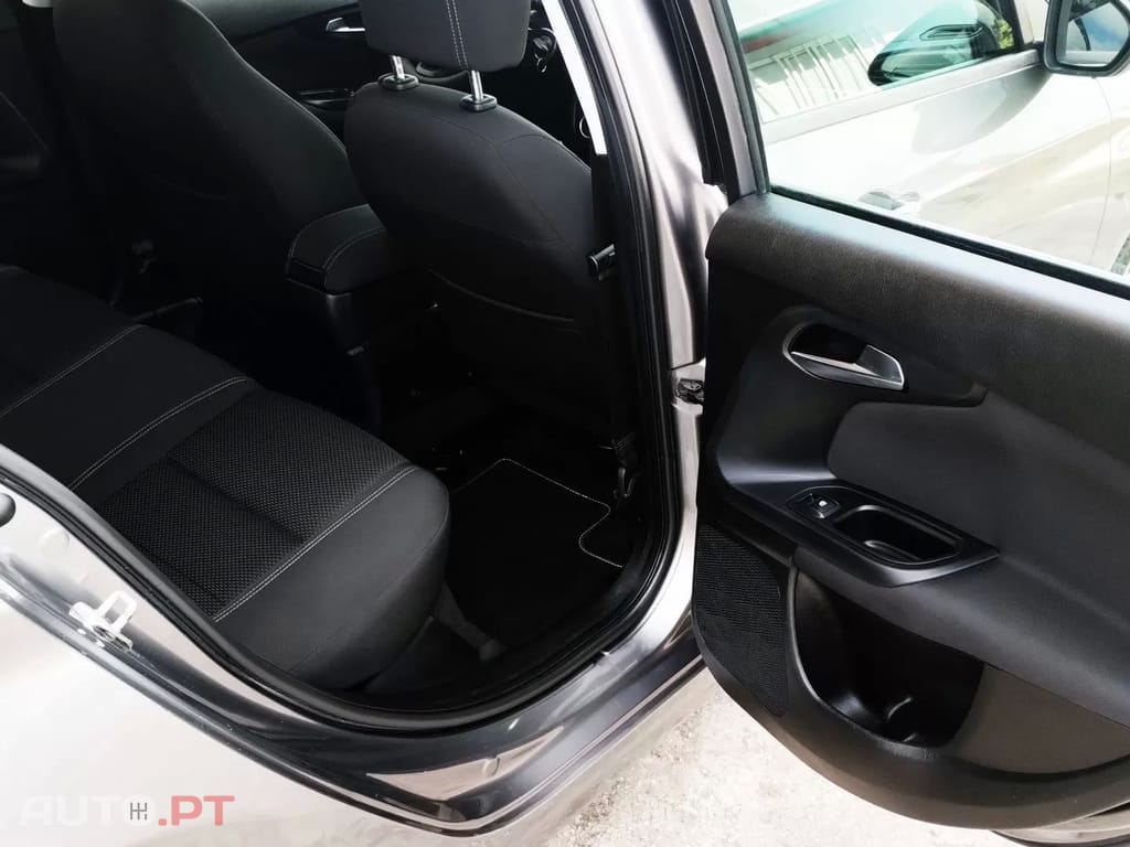 Fiat Tipo 1.3 M-Jet Lounge