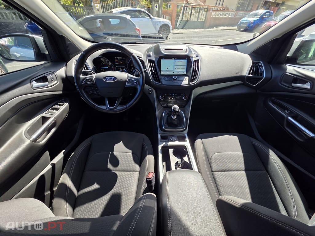 Ford Kuga 1.5 TDCi Business