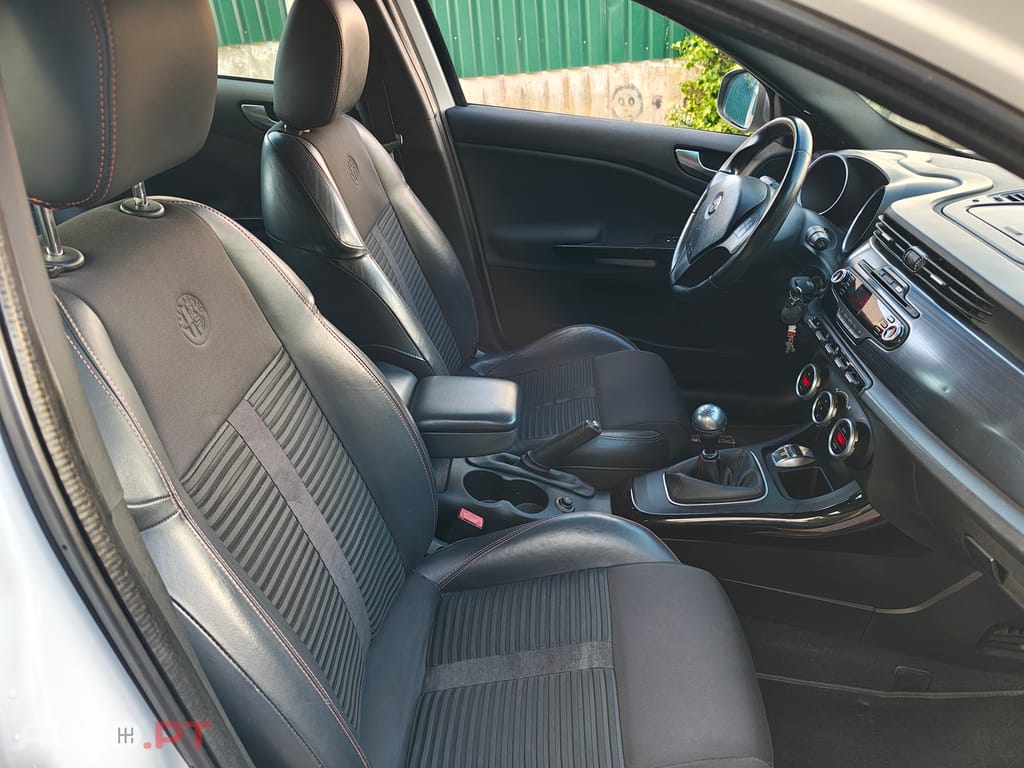 Alfa Romeo Giulietta 1.6 JTDM Distinctive