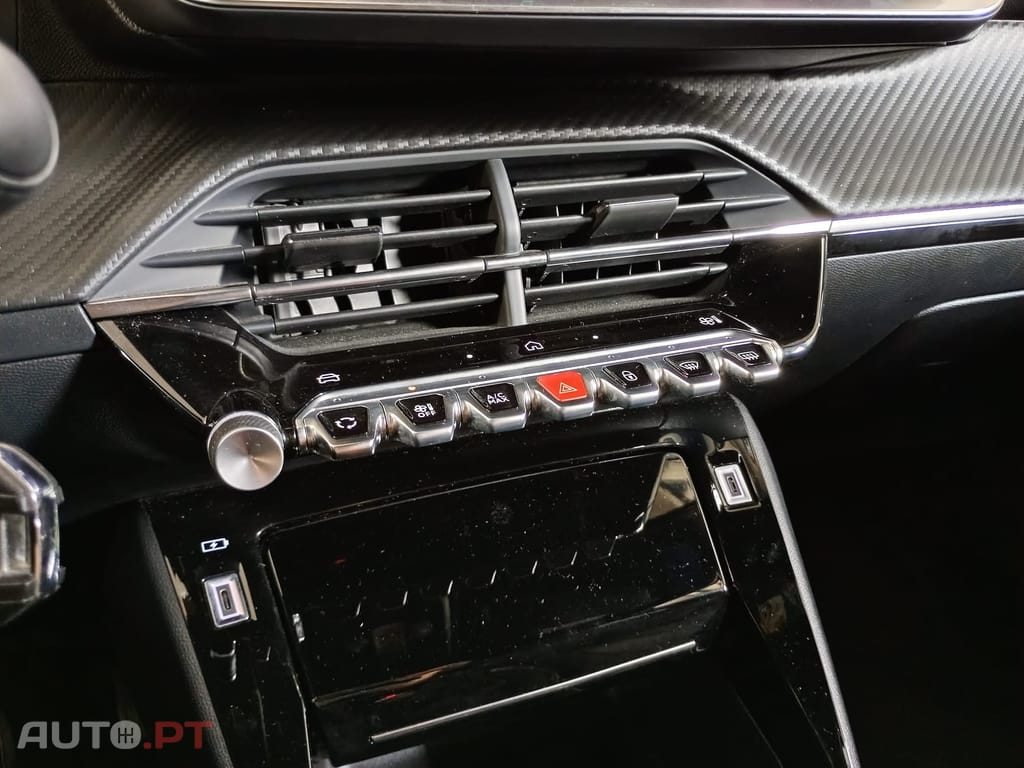 Peugeot 2008 1.2 PureTech Allure