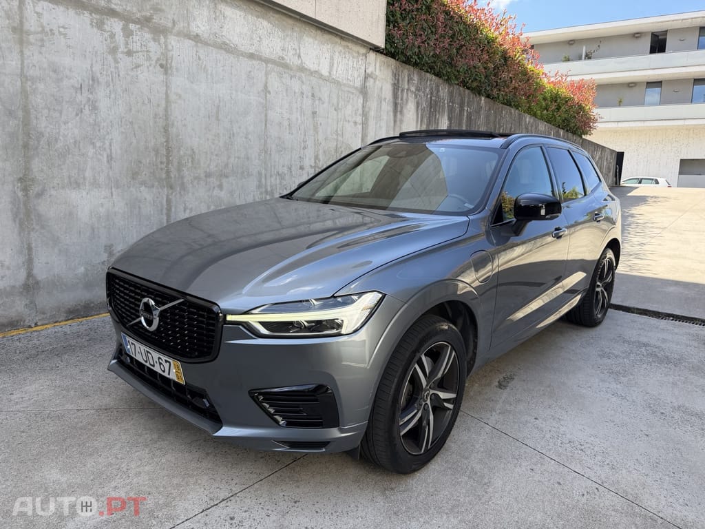 Volvo XC60 2.0 T8 PHEV R-Design AWD