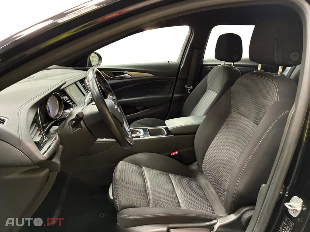 Opel Insignia 1.5 Auto Business Edition