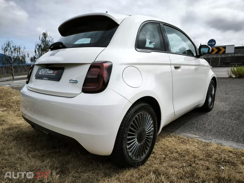 Fiat 500e Fiat 500e Icon