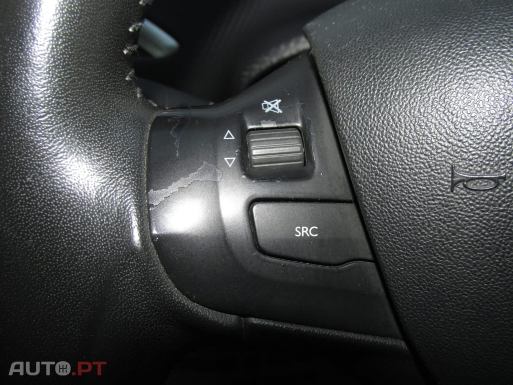 Peugeot 208 1.6 BlueHDi Style