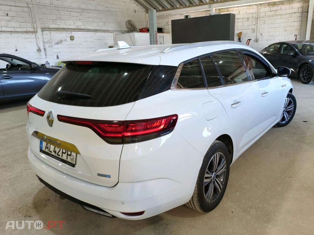 Renault Mégane Sport Tourer 1.6 E-Tech Plug-In Intens