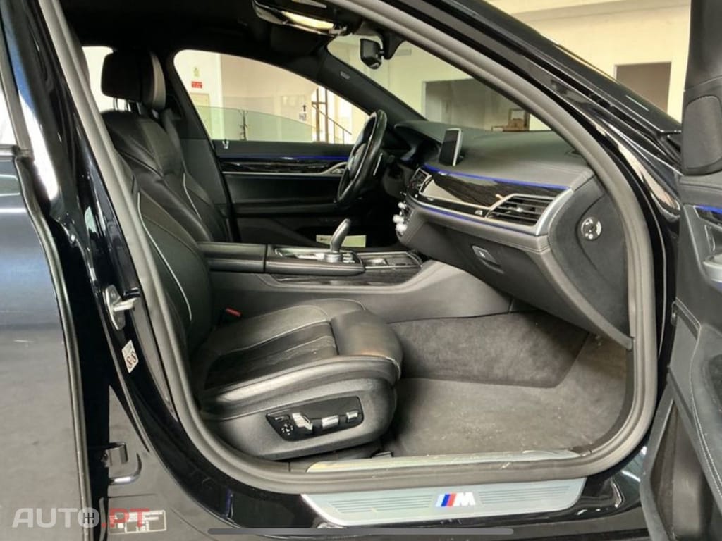 BMW 745 e M Sport