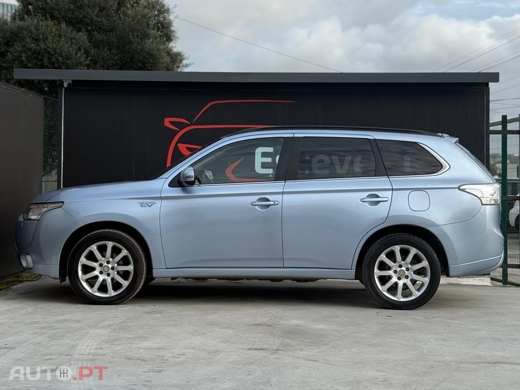 Mitsubishi Outlander 2.0 Instyle