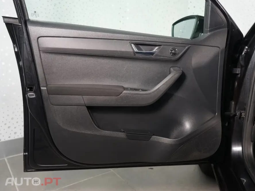 Skoda Fabia Break Outro