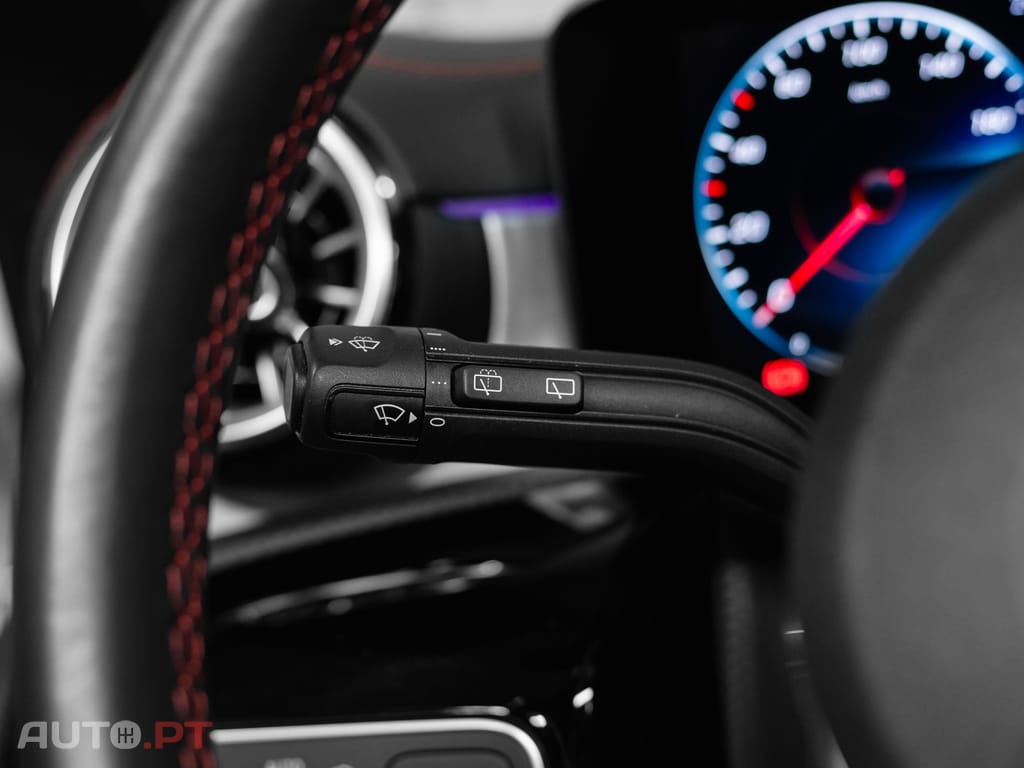 Mercedes-Benz CLA 250 e Shooting Brake AMG Line