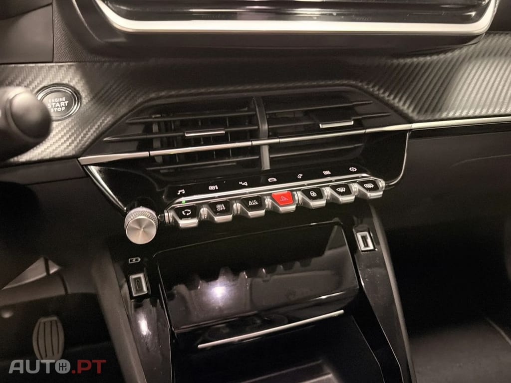 Peugeot 2008 BlueHDi 110 Allure