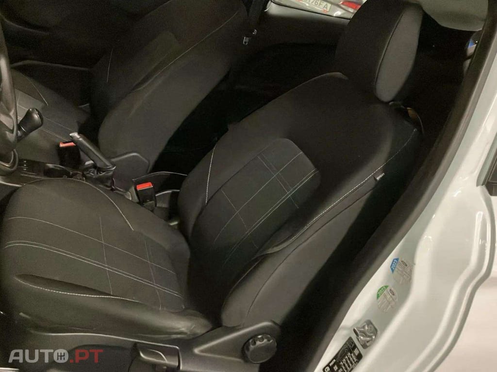 Ford Fiesta 1.1 Ti-VCT Business