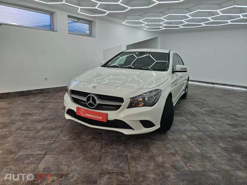 Mercedes-Benz CLA 180 d Urban