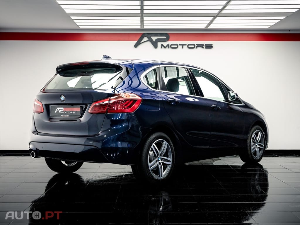 BMW 218 i Advantage Auto