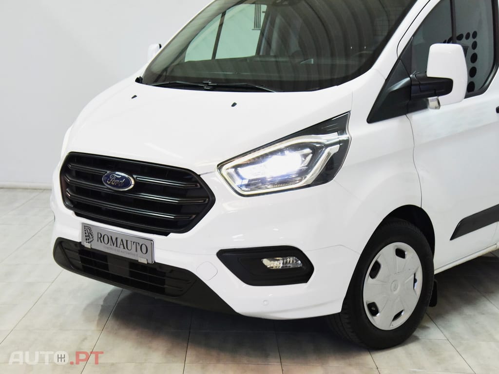 Ford Transit Custom 280L1 2.0 TDCi H1-Tecto Baixo Trend Aut.