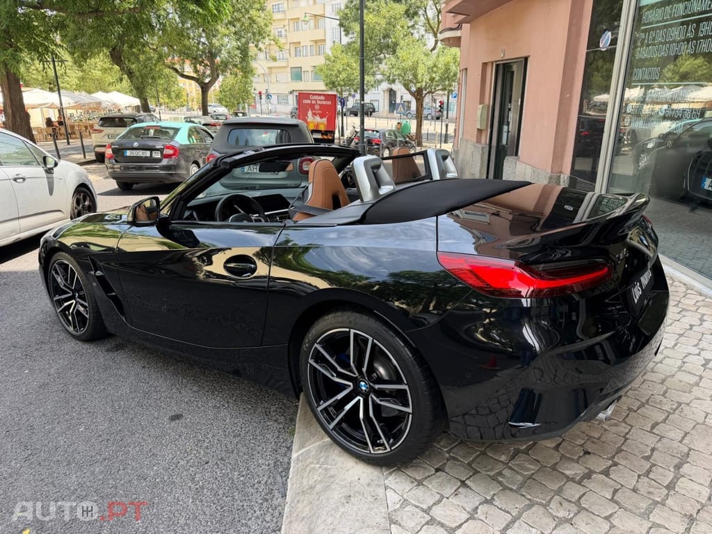 BMW Z4 SDrive20i Aut — fotografia 12