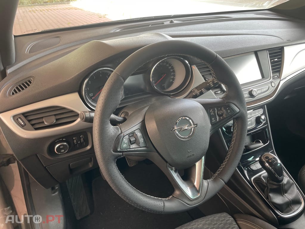 Opel Astra Sports Tourer 1.2 T Business Edition S/S