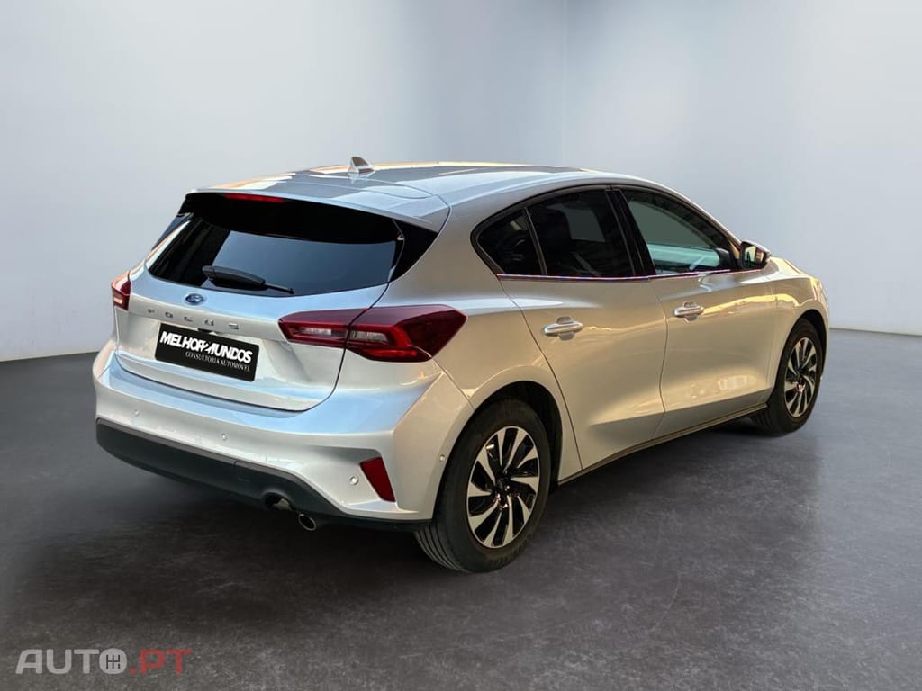 Ford Focus 1.0 Flexifuel mHEV Powershift Titanium X Business