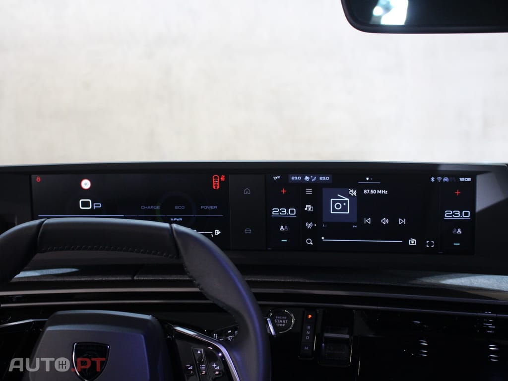 Peugeot 3008 1.2 Hybrid Allure e-DCS6