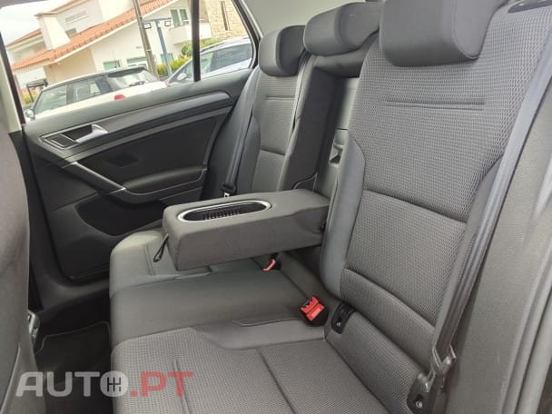 Volkswagen Golf 1.5TSi DSG