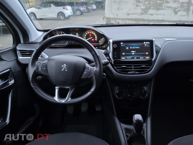 Peugeot 208 1.6 BlueHDi Active