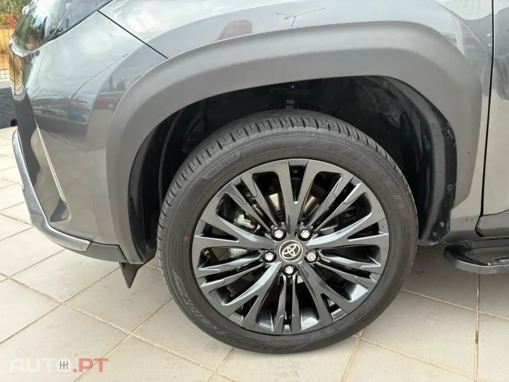 Toyota Yaris Cross 1.5 HDF Luxury