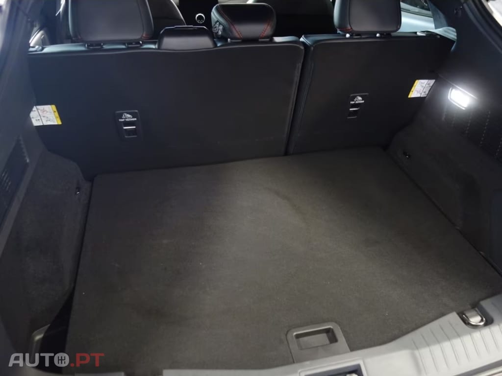 Ford Mustang Mach-E 76 kWh 