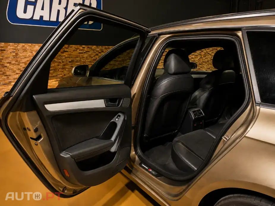 Audi A4 Avant 2.0 TDI S-line — fotografia 13