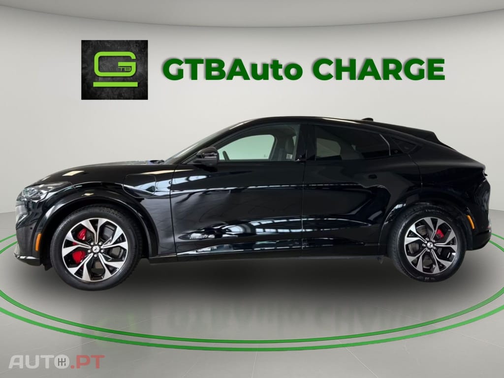 Ford Mustang Mach-E Premium AWD Standard Range I.V.A DEDUTÍVEL